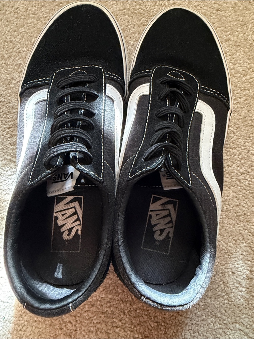 ✨Super Clean✨Vans Old Skool Black with White Side Stripe Sneakers - Picture 5 of 12